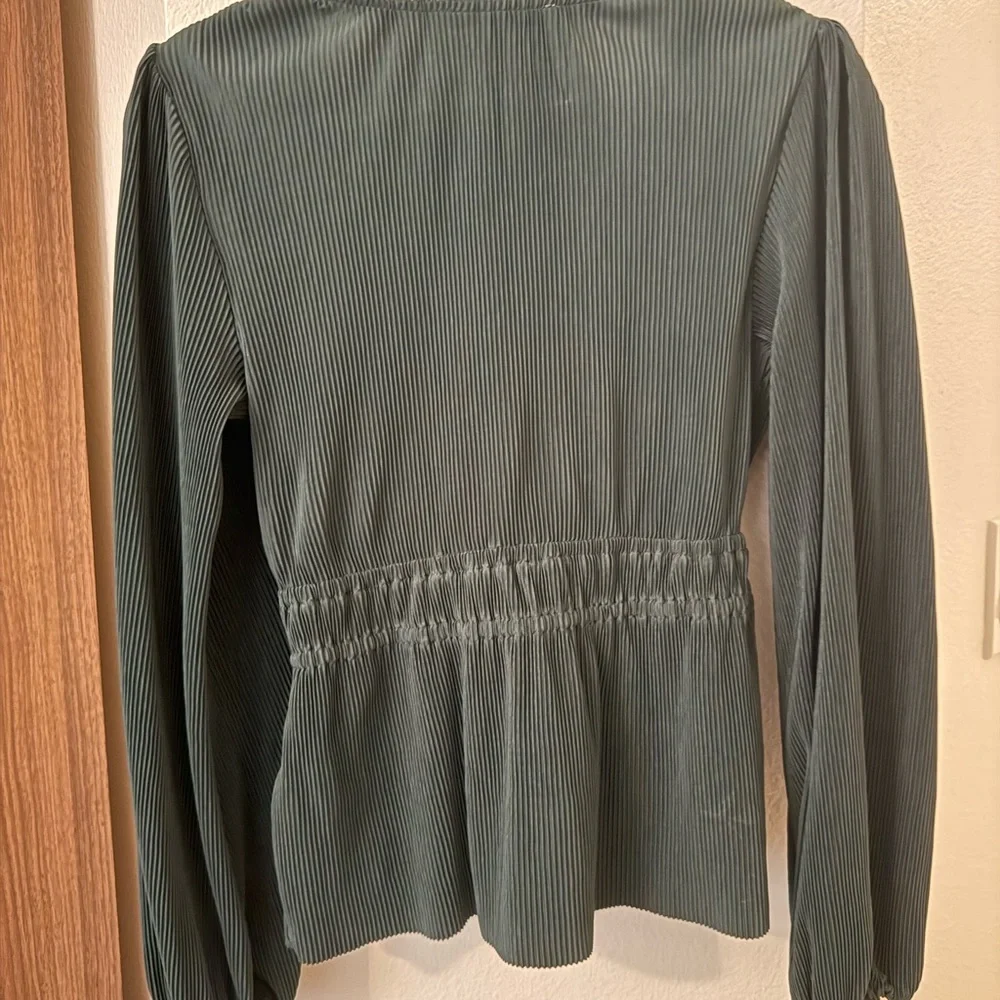 Abercrombie & Fitch Forest Green Blouse - Picture 3 of 3